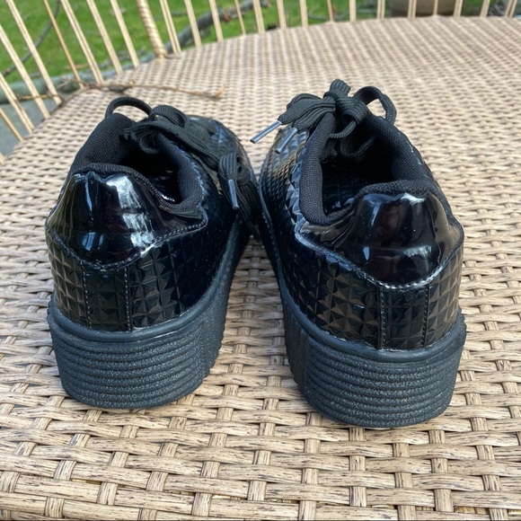 Platform Black Sneakers - Picture 4 of 5